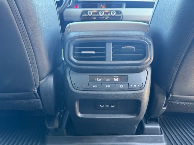Used 2025 Silver Honda Touring image 16