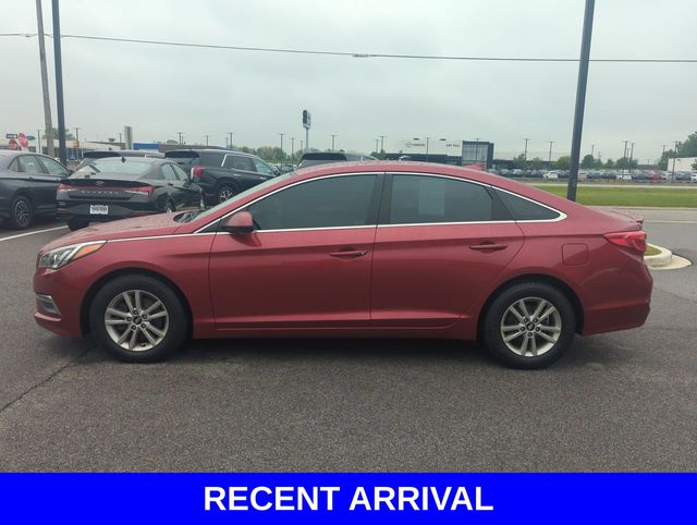 2015 Hyundai Sonata SE photo