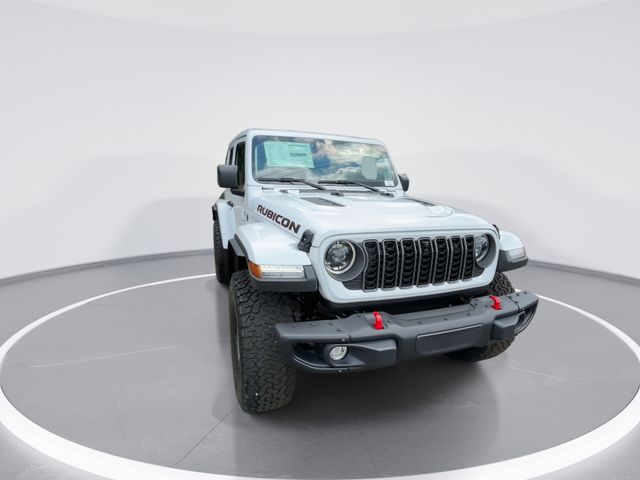 New 2025 Bright White Clear-Coat Exterior Paint Jeep Rubicon X image 3