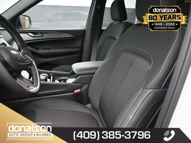 new 2025 Jeep Grand Cherokee L car, priced at $36,525