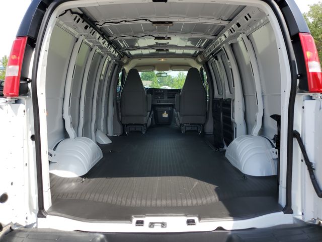 New 2026 Chevrolet Express 2500 - photo 2
