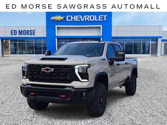 White Sands 2026 Chevrolet Silverado 2500HD Pickup Truck Four-Wheel Drive Automatic