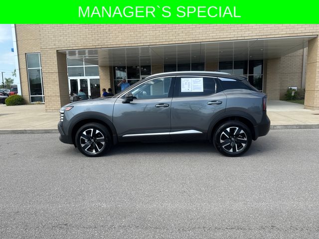 Gun Metallic/Super Black 2025 Nissan Kicks SR FWD SUV / Crossover Front-Wheel Drive Continuously Variable Transmission
