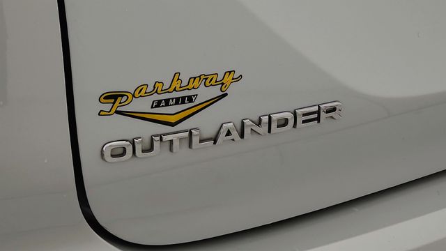 2023 Mitsubishi Outlander ES  at DeMontrond Automotive Group