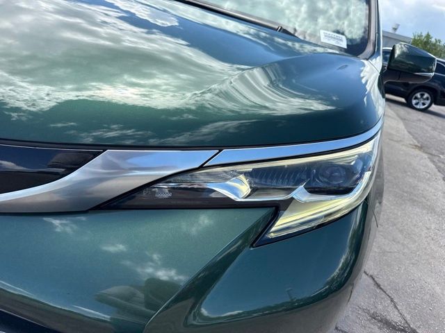 2024 Toyota Sienna - $51,888