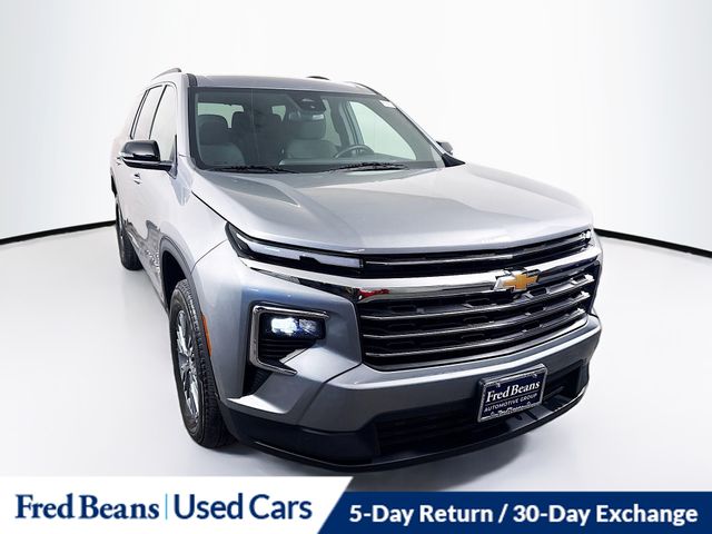 Sterling Gray Metallic 2025 Chevrolet Traverse LT FWD SUV / Crossover Front-Wheel Drive 8-Speed Automatic