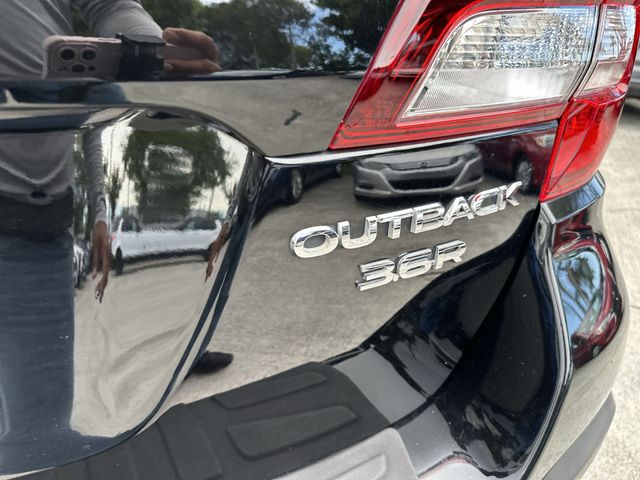 2019 Subaru Outback - $15,177