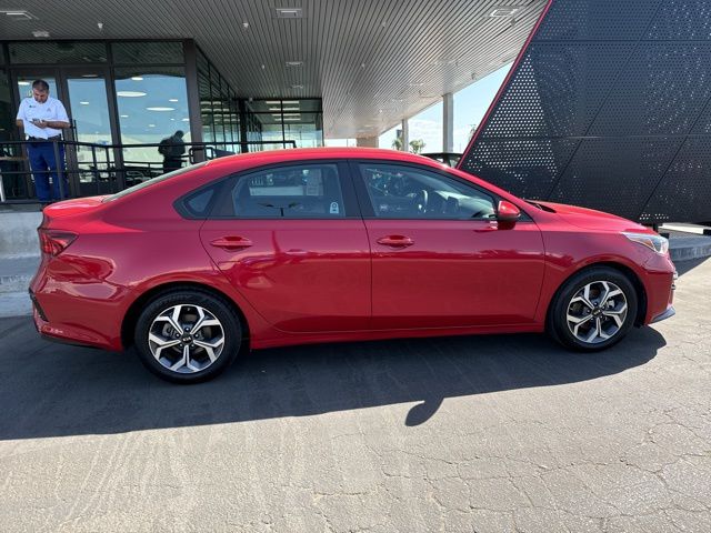 2021 Kia Forte LXS 5