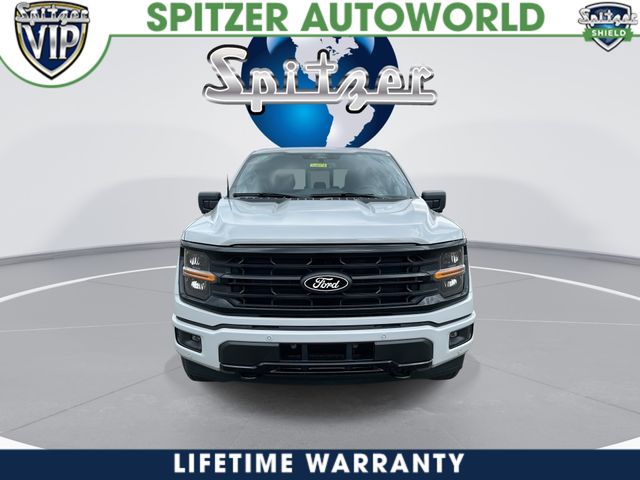 New 2026 Gray Ford XLT image 3