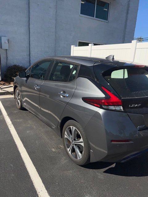 2021 Nissan Leaf SV Plus 6