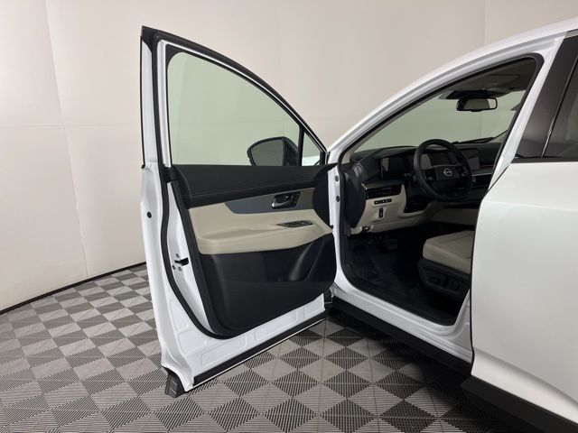 2025 Everest White Pearl Tricoat Nissan Murano SL AWD SUV