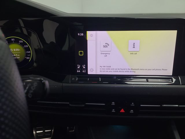 2022 – Volkswagen – Golf GTI