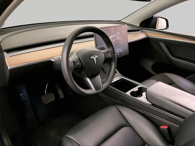 2023 Tesla Model Y Long Range - 11