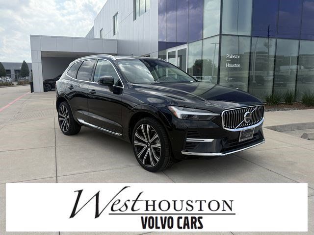 2023 Volvo XC60 Recharge T8 Ultimate Bright Theme eAWD