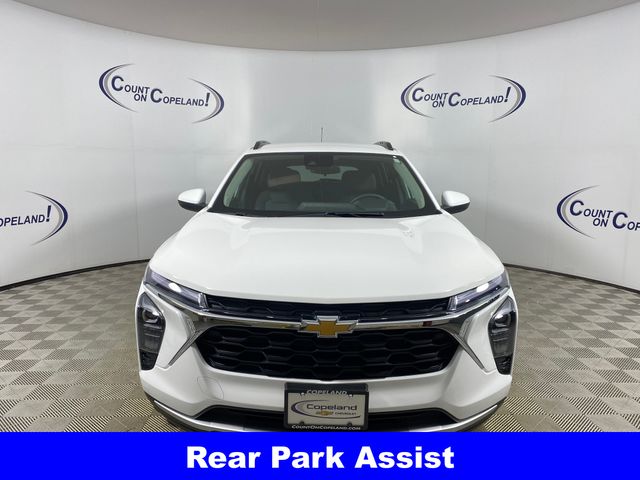 2025 Chevrolet Trax LT photo