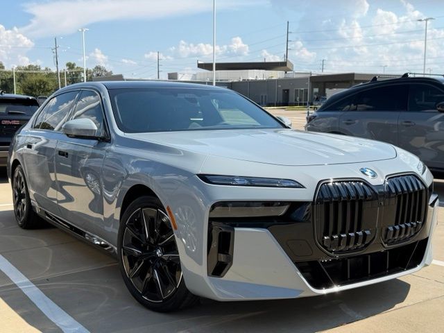 2025 BMW 7 Series 760i xDrive