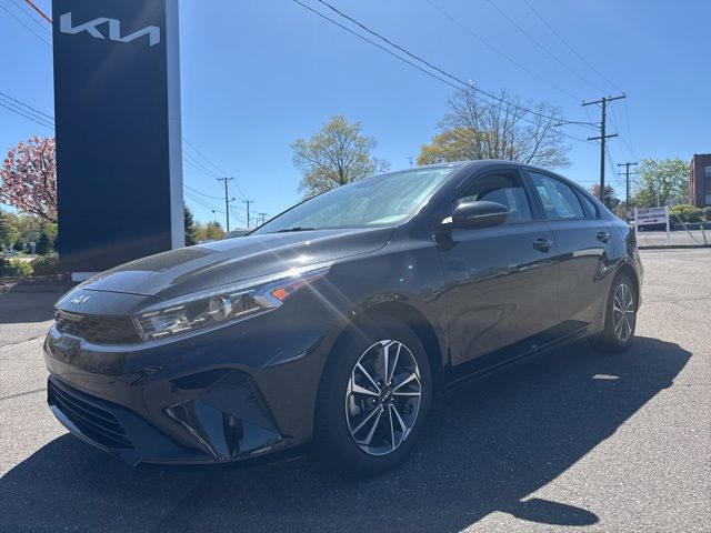 Aurora Black 2023 Kia Forte LXS FWD Sedan Front-Wheel Drive Continuously Variable Transmission