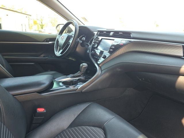 2019 Toyota Camry L:B02043A