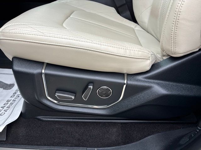 Used 2021 Ford Expedition SUV