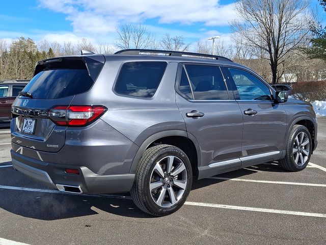 used 2025 Honda Pilot car, priced at $46,499