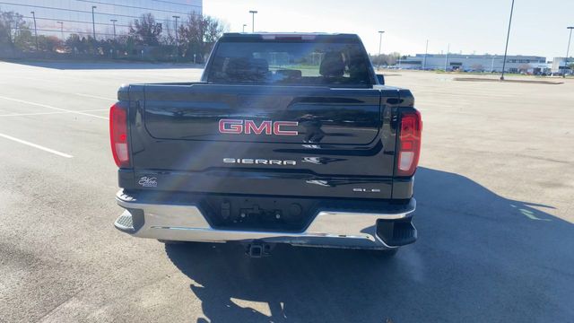 2024 GMC Sierra 1500 SLE 7