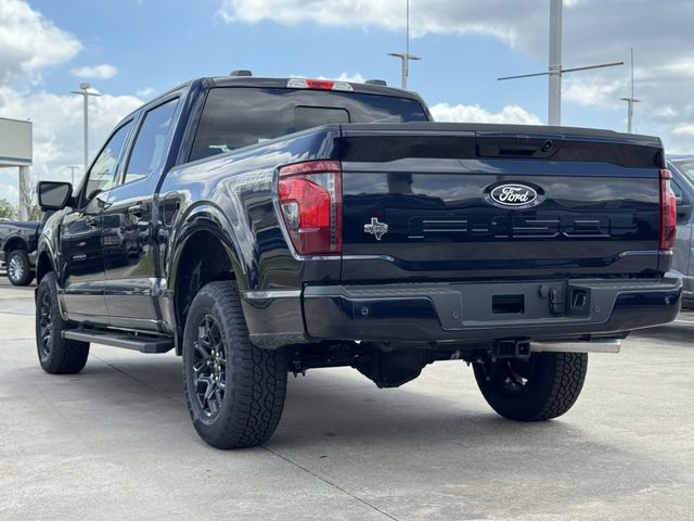 New 2026 Blue Ford XLT image 7