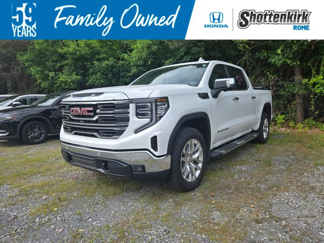 2025 GMC Sierra 4WD Crew Cab Short Box SLT's photo
