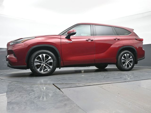 2021 Toyota Highlander Hybrid XLE 23