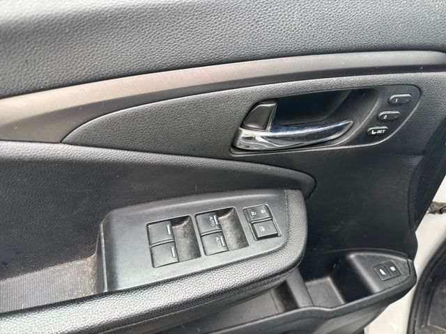 used 2021 Honda Pilot car, priced at $22,997