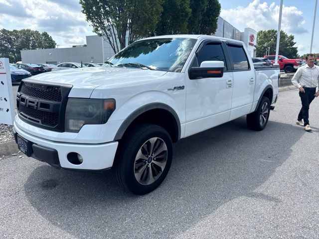 White 2013 Ford F-150 Pickup Truck Four-Wheel Drive 6-Speed Automatic
