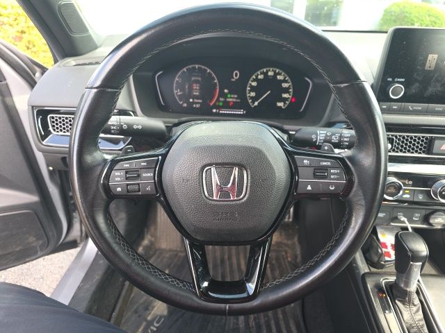 Used 2025  Honda Sport image 6