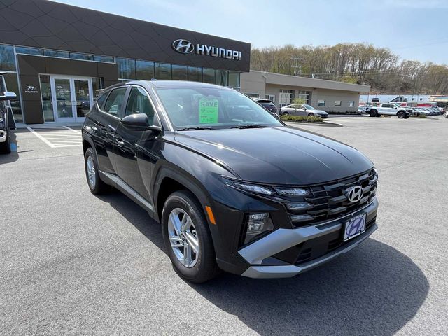 Phantom Black 2026 Hyundai Tucson SUV / Crossover All-Wheel Drive 8-Speed Automatic