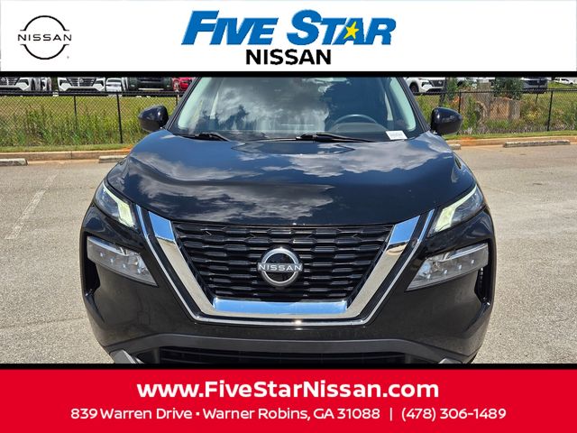 Used 2023 Black Nissan SV image 2