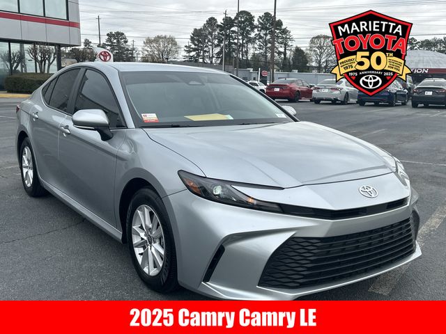 2025 Toyota Camry LE FWD