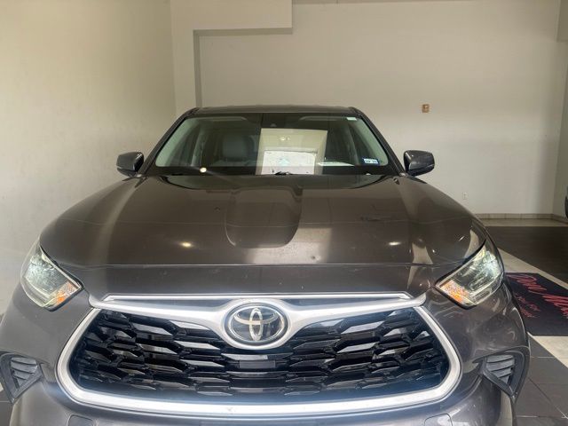 2021 Toyota Highlander L Gray at North Houston Mitsubishi