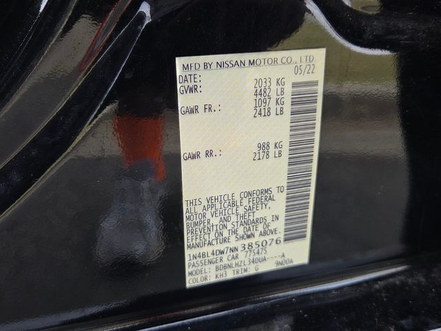 Used 2022 Black Nissan 2.5 SV image 6