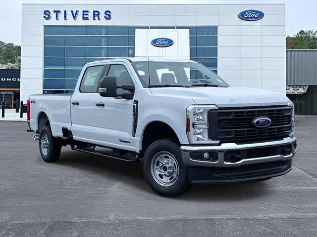 2026 Ford F-350 Super Duty XL Crew Cab 4WD