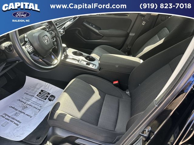Used 2024  Honda EX image 19