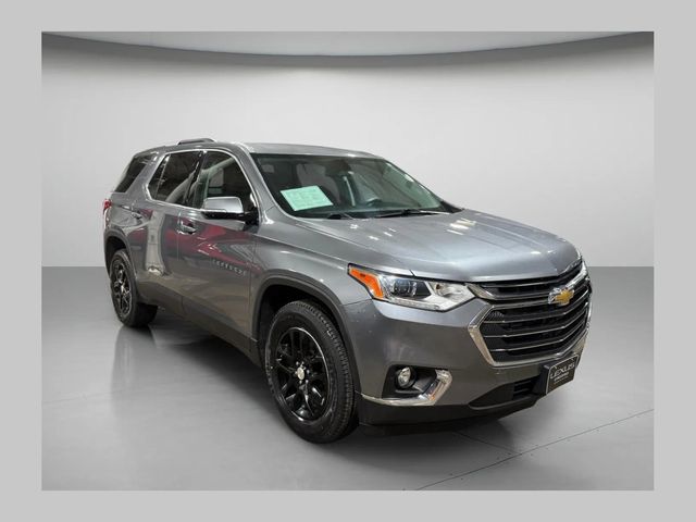 Gray (Satin Steel Metallic) 2018 Chevrolet Traverse LT Cloth AWD SUV / Crossover Four-Wheel Drive 9-Speed Automatic