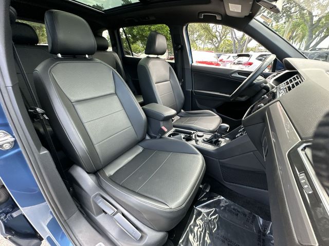 2019 Volkswagen Tiguan - $17,477
