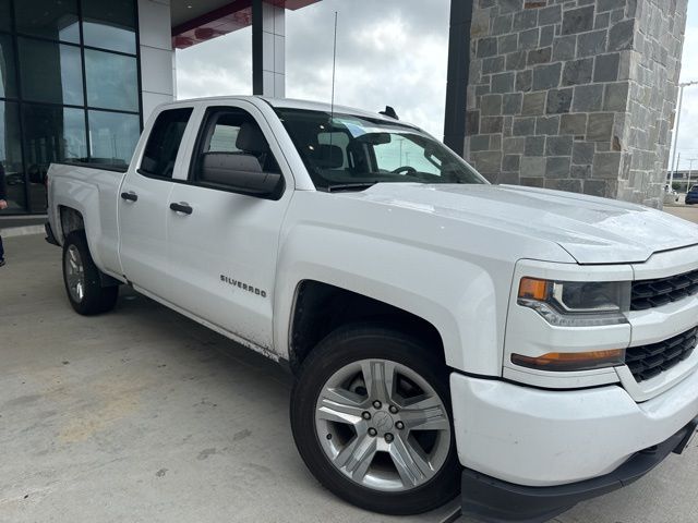 2018 Chevrolet Silverado 1500 Custom