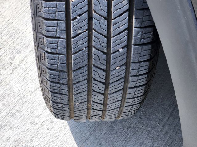 2023 Agate Black Metallic Ford Explorer XLT RWD SUV