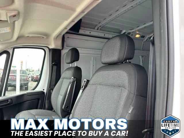 2024 Ram ProMaster 2500 High Roof 10