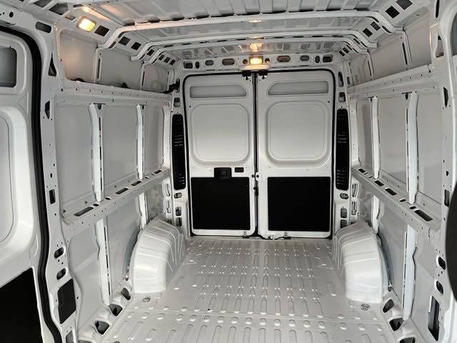 2025 Ram ProMaster 3500 High Roof 31