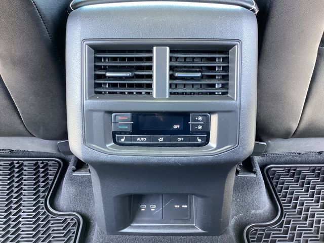 Used Car 2023 Volkswagen Atlas  3.6l V6 Sel Premium R-line For Sale Under $35,000 In San Antonio, Texas