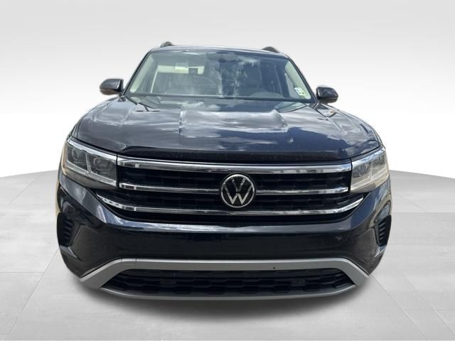 2022 Volkswagen Atlas 3.6L V6 SE w/Technology — photo 2