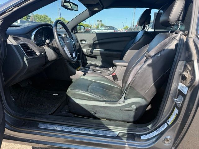 2013 Tungsten Metallic Clearcoat Chrysler 200 Limited FWD Convertible