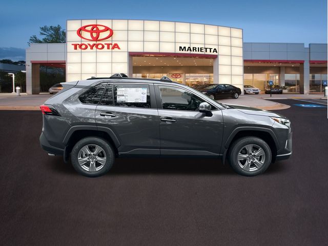 2024 Toyota RAV4 XLE 29