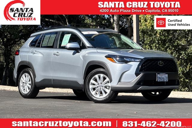2024 Toyota Corolla Cross LE FWD