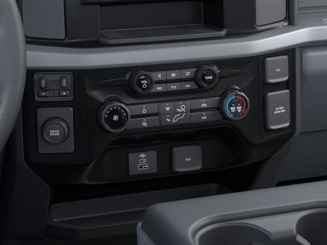 2024 Ford F-350SD XL photo